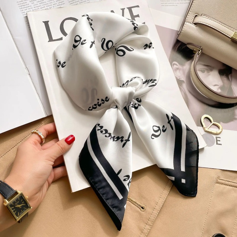 Women Bags Online - Foulard Quadrato di Lusso in Seta