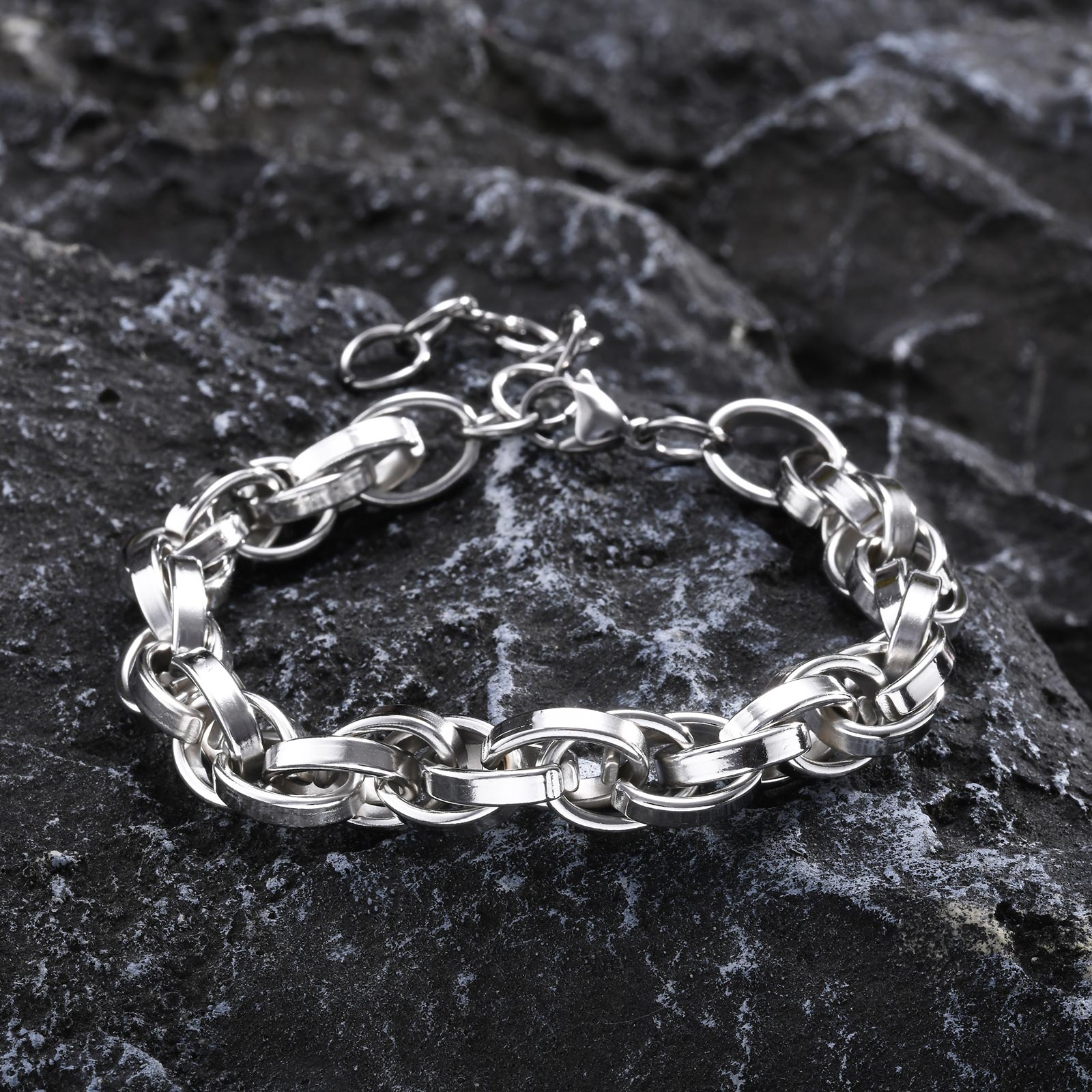 Braccialetti minimalisti con c - Women Bags Price recensione e prezzo