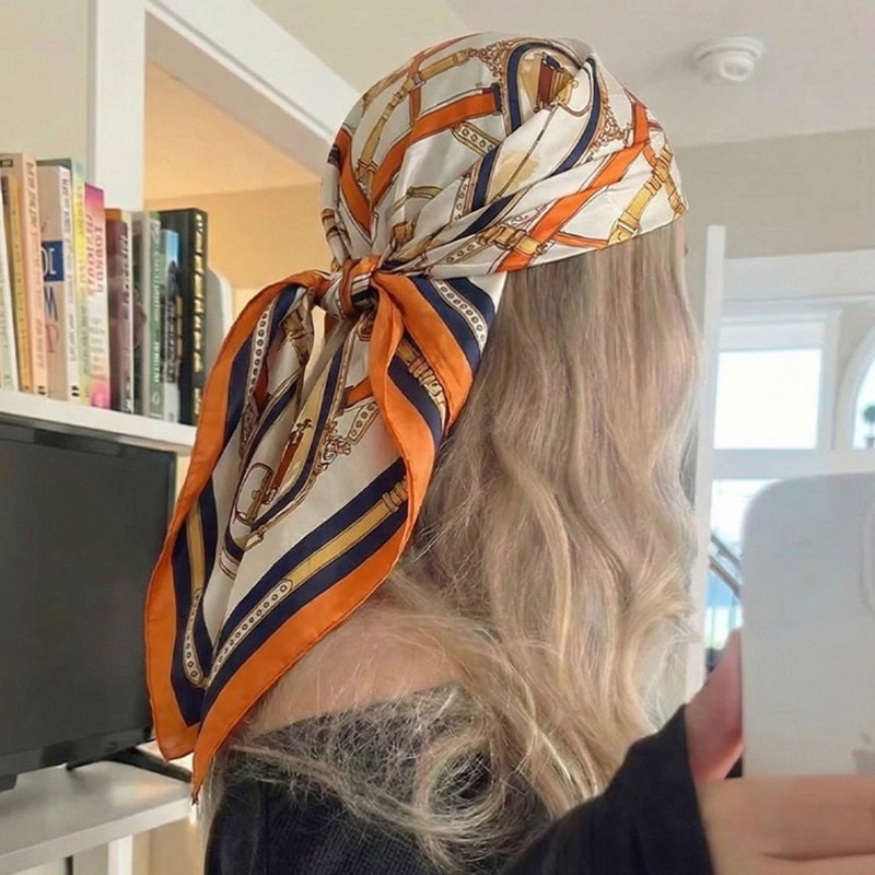 Foulard Quadrato Sottile in Se - Women Bags Online recensione e prezzo
