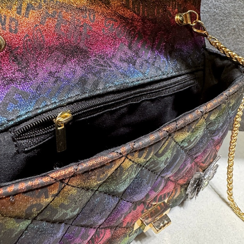 2025 Borsa a mano da donna con - Women Bags Trend 2025 recensione e prezzo