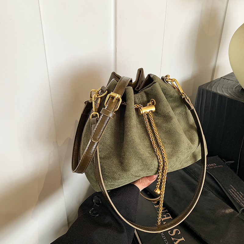 Borse a tracolla morbide da do - Women Bags For Sale recensione e prezzo